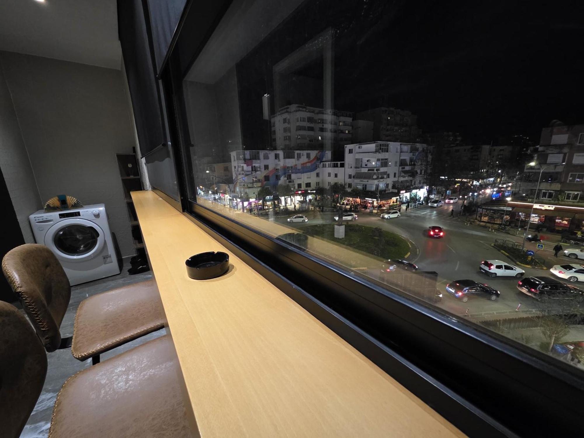 La Mirage Suites & Apartments 地拉那 外观 照片