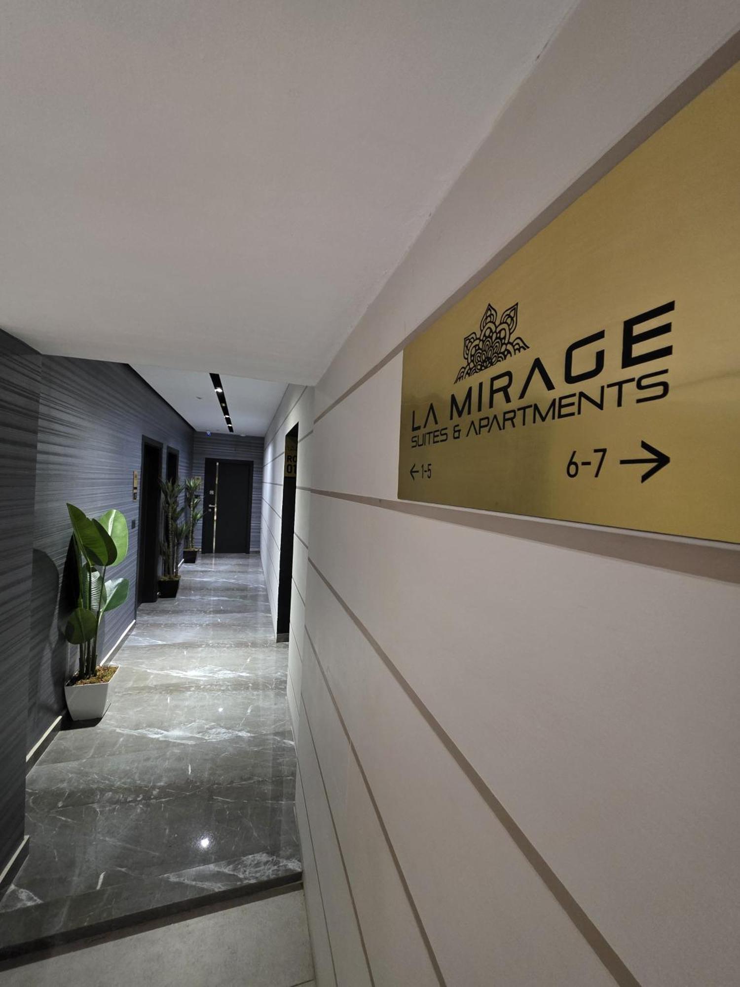 La Mirage Suites & Apartments 地拉那 外观 照片